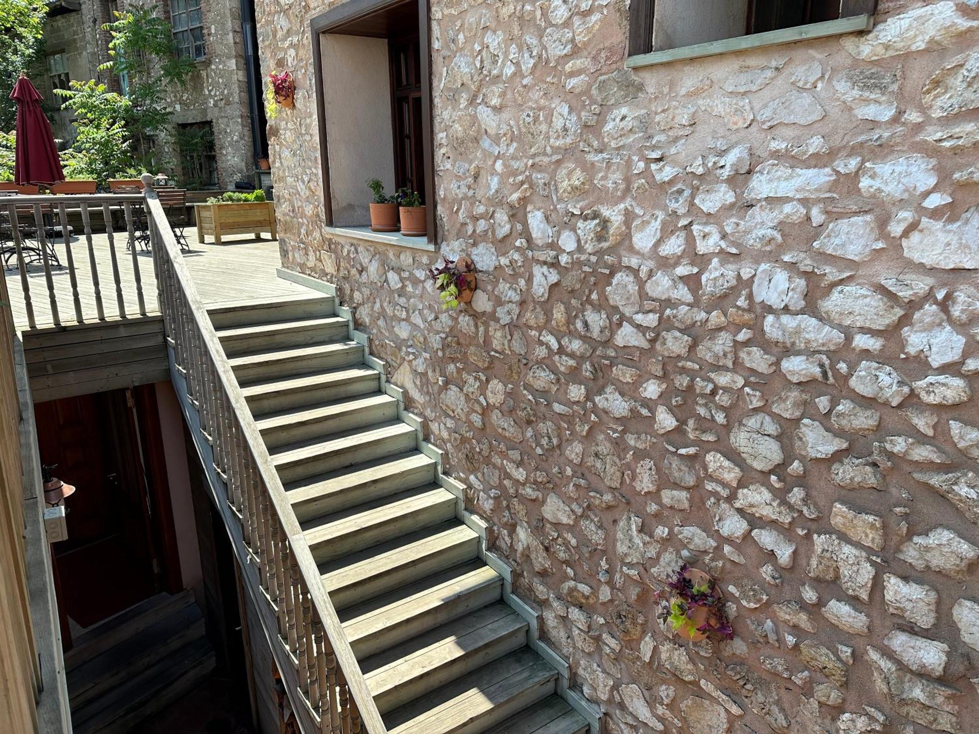 Isparta Historical Mansion Eskiciler Konagi - Cittaslow Egirdir Exterior photo