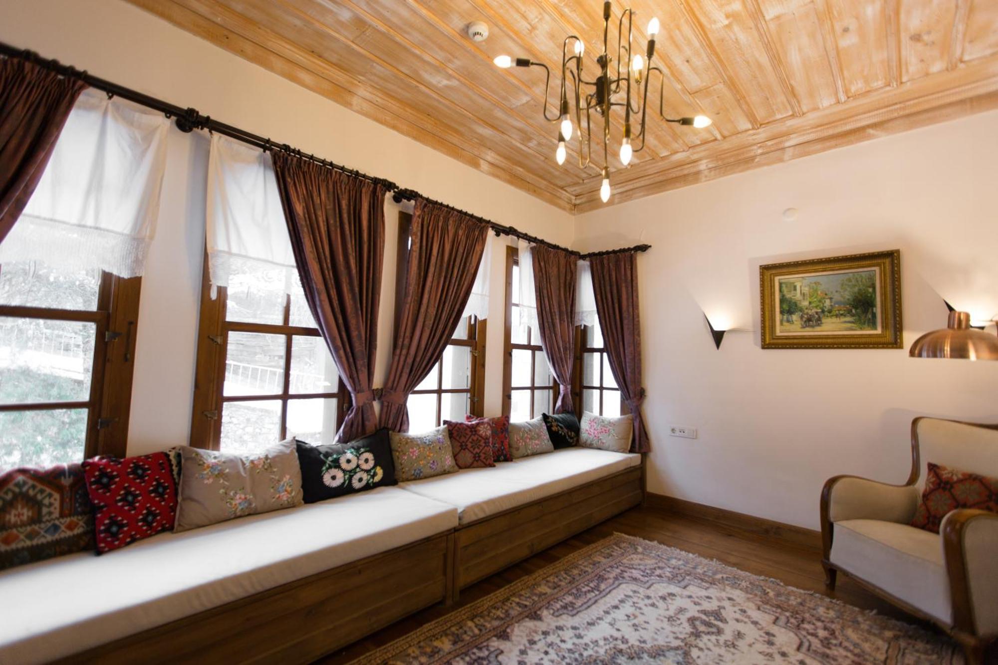 Isparta Historical Mansion Eskiciler Konagi - Cittaslow Egirdir Exterior photo