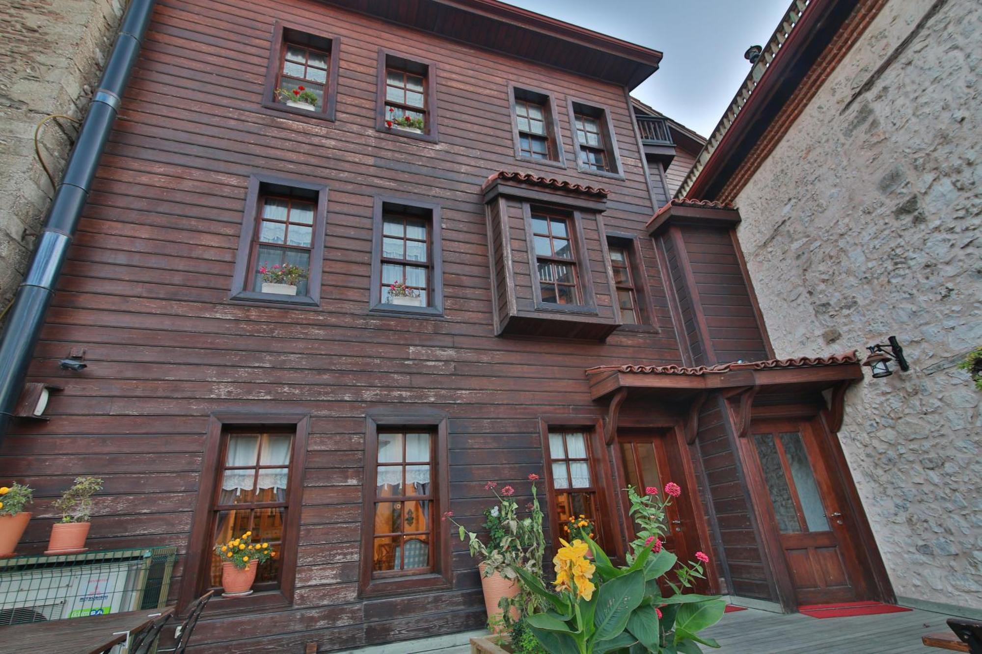 Isparta Historical Mansion Eskiciler Konagi - Cittaslow Egirdir Exterior photo